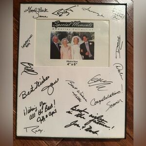 Autograph Signature Special Moments picture frame with signing mat NWT